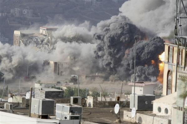 حملات سنگین جنگنده های ائتلاف سعودی به یمن